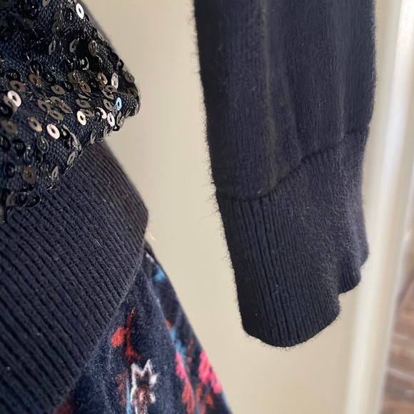 Forever 21 Cardigan - Picture 6 of 10